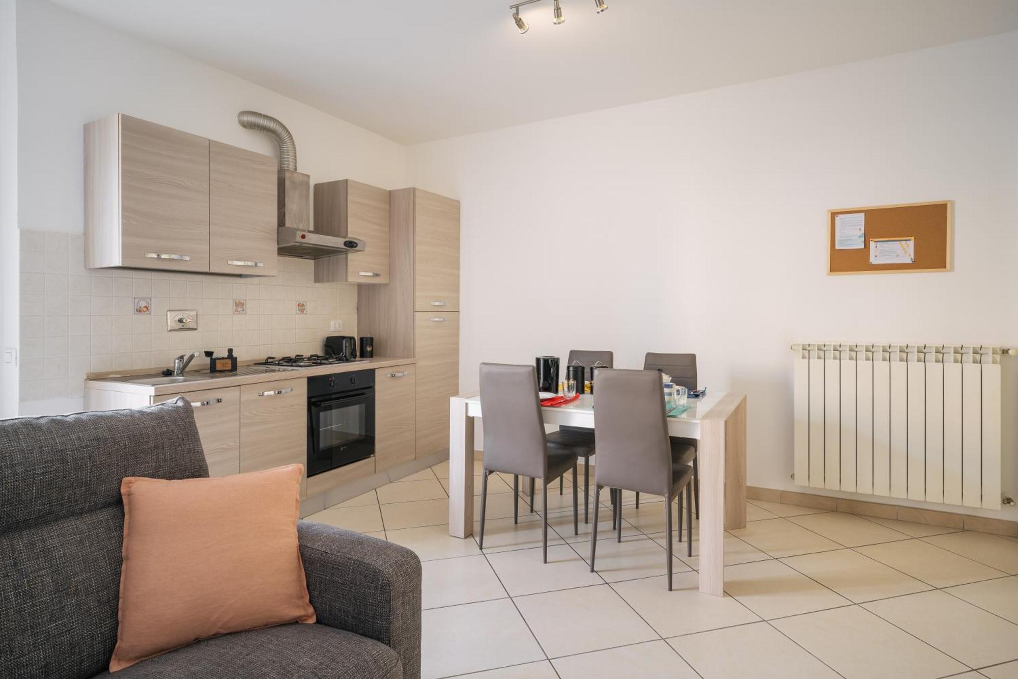 A Casa Di Anto Apartment ลุคคา ภายนอก รูปภาพ