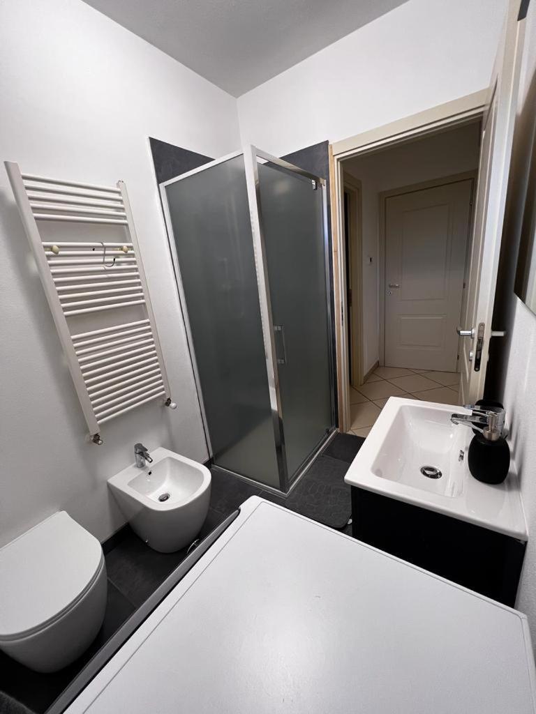 A Casa Di Anto Apartment ลุคคา ภายนอก รูปภาพ